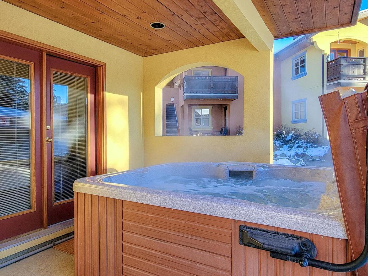 Crystal Forest 2Br Ski In Ski Out With Private Hot Tub Sun Peaks Exterior photo